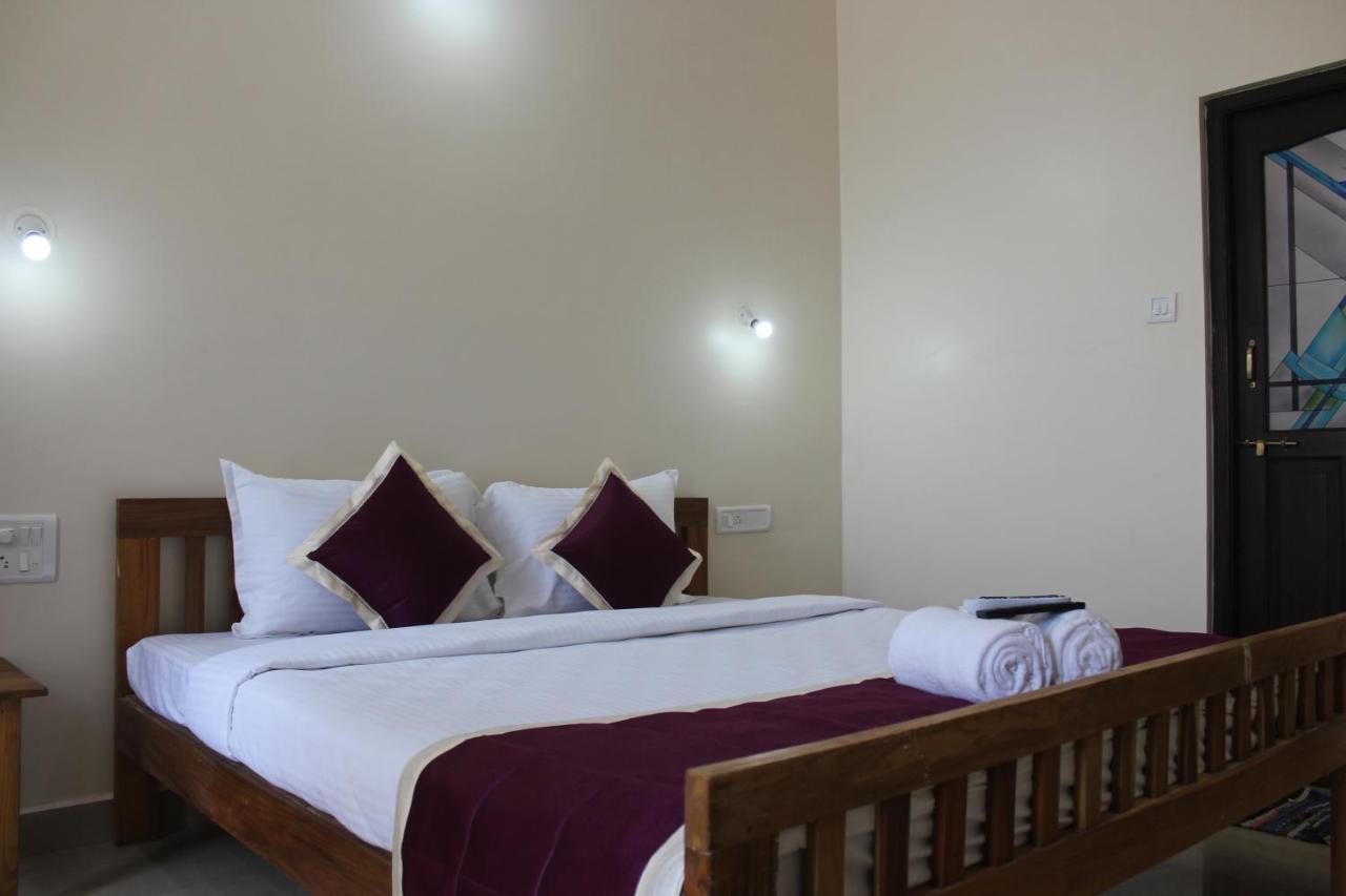 My Sea Side Hotel 巴加 外观 照片